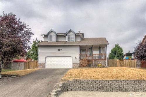 13714 69th Avenue Ct, Puyallup, WA 98373-8717