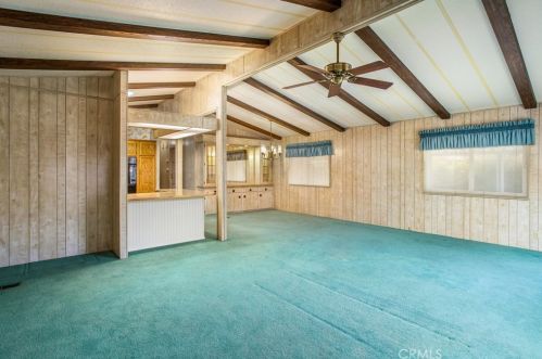 1325 Medallion St, Redlands CA  92374-2666 exterior