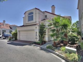 5005 Agape Ct, San Jose CA  95124-5270 exterior