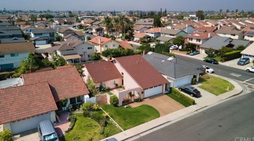 5162 Bridgewood Dr, Buena Park CA  90623-1711 exterior