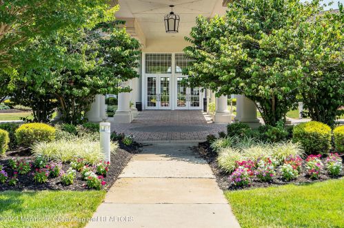 58 Baltusrol Dr, Jackson Twp NJ  08527-4012 exterior