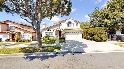 1967 Raymond Ave, Long Beach, CA 90755-5900