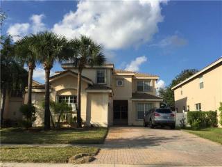 13131 45th Dr, Hollywood, FL 33027-3159
