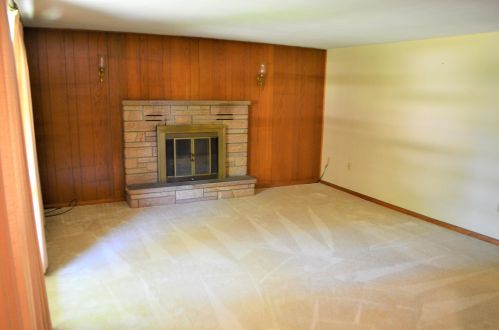 10625 59th Ave, Kenosha, WI 53158-3412