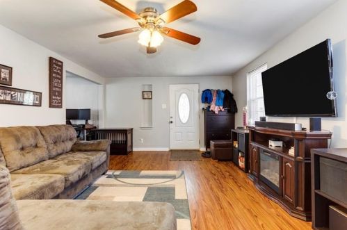 883 Stevendale Dr, Pittsburgh PA  15221-3926 exterior