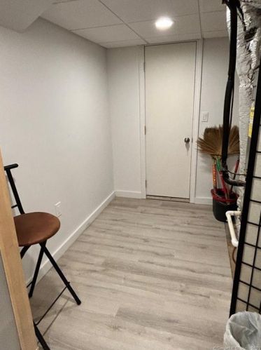 44 Newton Ter, Waterbury CT  06708-1919 exterior