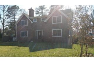 16 Neptune Ave, Hampton Bays NY  11946-2425 exterior
