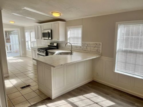 87 Lear Dr, Coventry RI  02816-4016 exterior