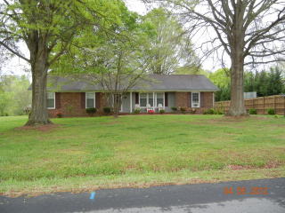 181 Smith Acres Rd, Eden, NC 27288-7659