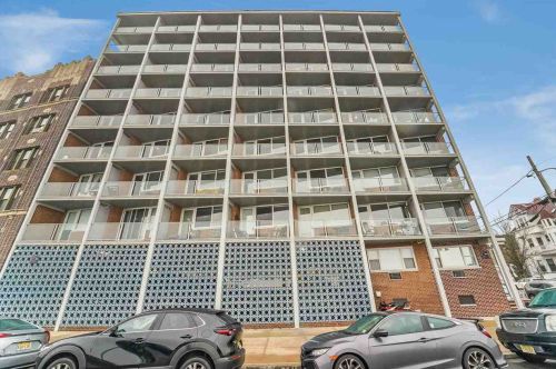 899 Boulevard, Union City NJ  07086-7078 exterior