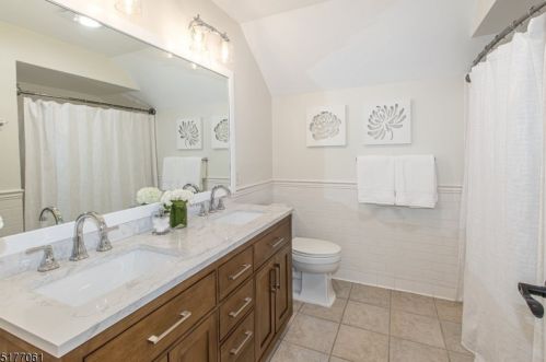 3 Shirewood Dr, Scotch Plains NJ 07076-2513 exterior