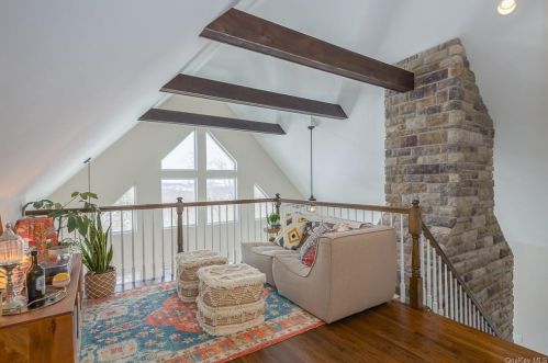 188 Schefflers Rd, Westtown NY  10998-3804 exterior
