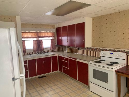 53 Main St, Columbia, NH 03590-4004