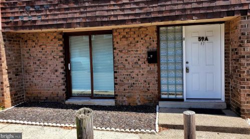 11859 Academy Rd, Philadelphia, PA 19154-2655