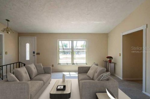 2049 El Campo Ave, Deltona, FL 32725-3204