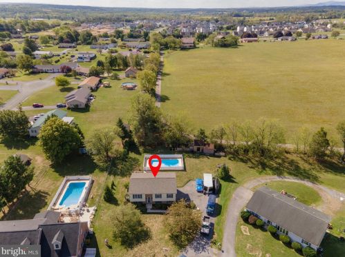 3565 Brook St, Upton PA  17225-8308 exterior
