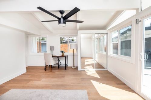 3316 Studebaker Rd, Long Beach CA  90808-4255 exterior