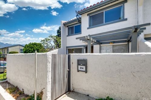 814 232nd St, Torrance, CA 90502-2556