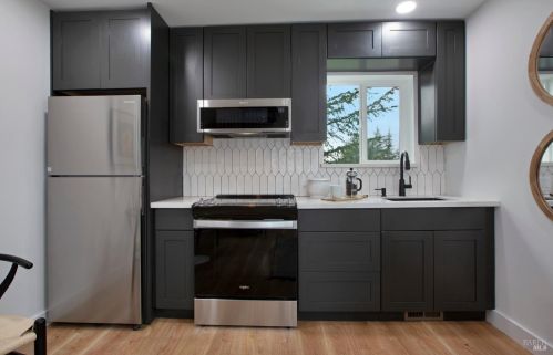 3400 Matanzas Creek Ln, Santa Rosa CA  95404-8225 exterior