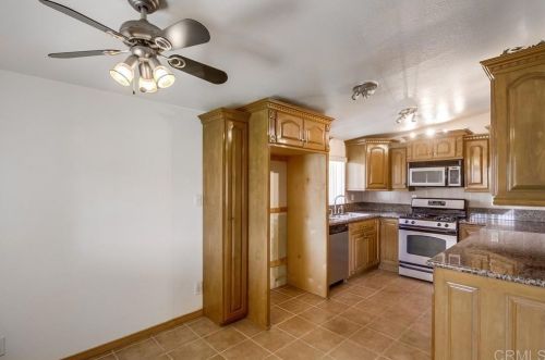 2527 Calle Gaviota, San Diego CA 92139-3105 exterior