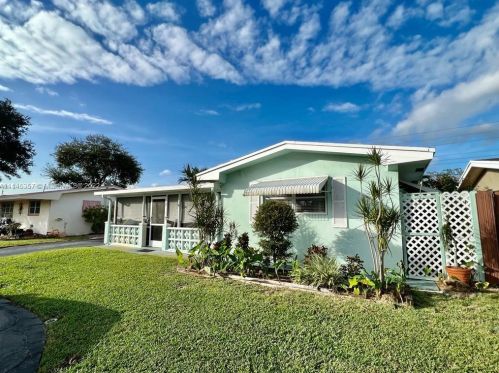 8601 10 St, Hollywood FL 33025-3357 exterior