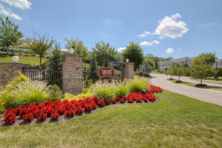 3208 Bennington Dr, Fishkill, NY 12524-4957