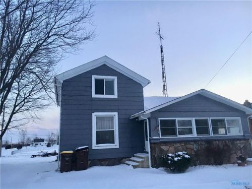 403 Indiana St, Edon, OH 43518-9407