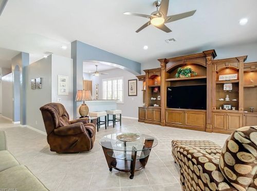 5690 Lago Villaggio Way, Naples FL  34104-5739 exterior