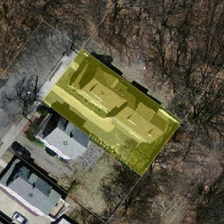 8 Chandler Pl, Newton MA 02464-1402 aerial view