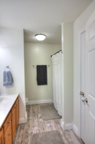 710 Willow Bend Dr, Waterford WI  53185-4281 exterior