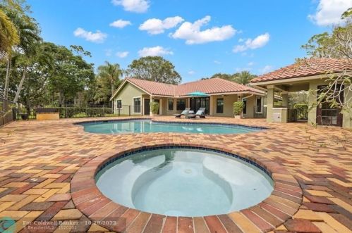 14897 Horseshoe Trce, West Palm Beach, FL 33414-4053