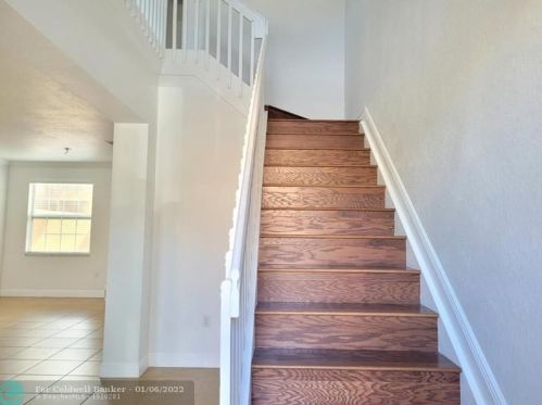 14720 11th St, Hollywood FL  33027-6193 exterior