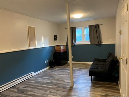 12 Juniper Ln, Norwich CT  06351-9119 exterior