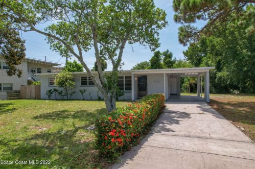 1401 Point Dr, Cocoa FL  32922-6465 exterior