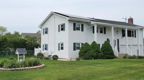 33 Meadow Dr, Waterford, CT 06385-4315