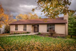 392 Ashmoor Dr, Lexington, KY 40515-4710