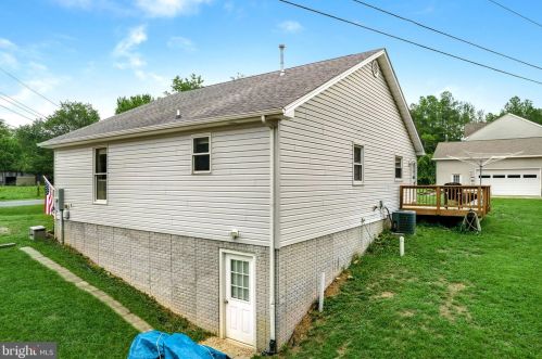 2166 Bucks Mill Rd, Strasburg VA  22657-5347 exterior