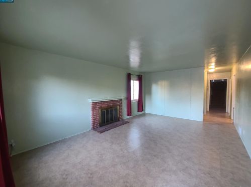 6178 Bernhard Ave, Richmond CA  94805-1236 exterior