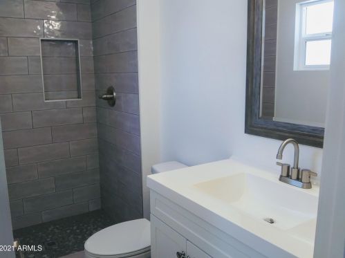3501 Evans Dr, Phoenix AZ  85032-5349 exterior