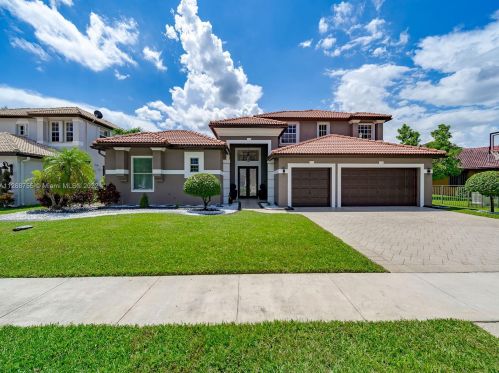 4248 185th Ave, Hollywood FL  33029-2775 exterior