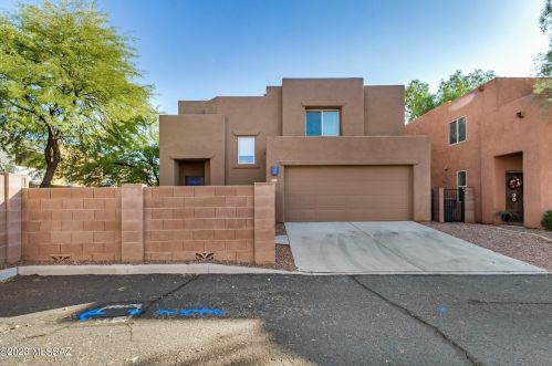 2922 Cardell Cir, Tucson, AZ 85712-5530