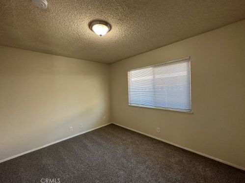 44840 Hanstead Ave, Lancaster CA  93535-2739 exterior