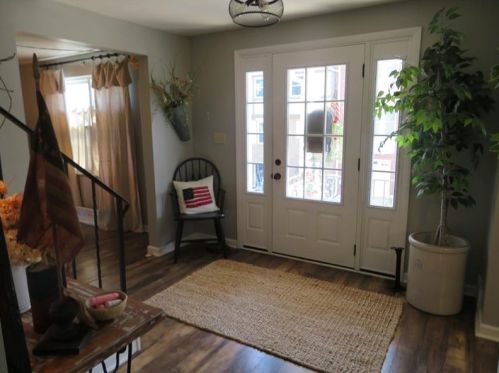 114 Woodstone Ln, New Kensington PA  15068-4642 exterior