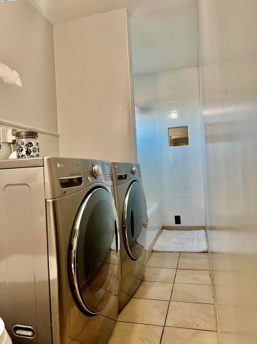 6035 Holway St, Oakland CA  94621-4137 exterior