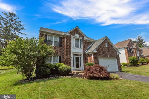 18 Huntingdon Farm Dr, Glen Mills, PA 19342-1479