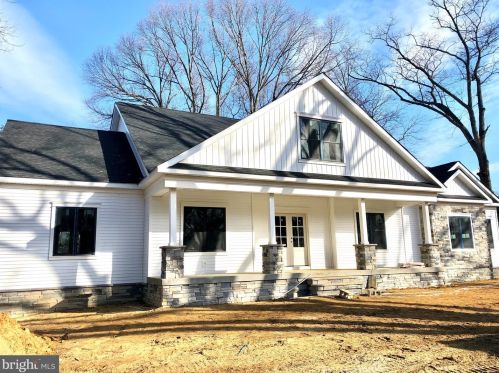 14 Old Landing Rd, West Deptford, NJ 08051-1531