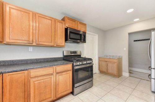 6732 Superior Dr, North Highlands CA  95660-3729 exterior