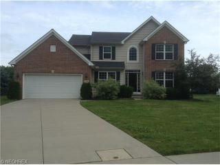 1516 Peach Dr, Avon, OH 44011-1478
