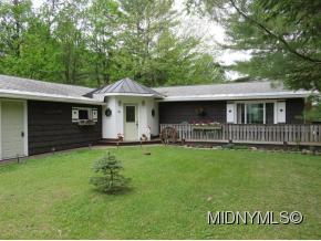 39 Point Rd, Woodgate, NY 13494-2406