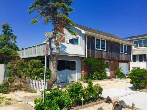 145 Inwood Ave, Pt Lookout, NY 11569-3018